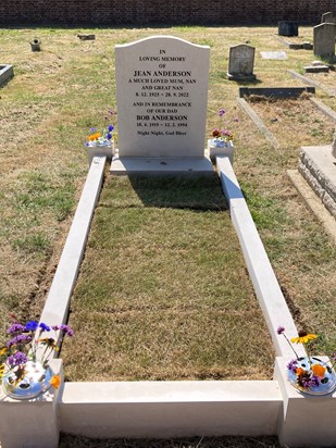 Mum finally at rest in East Cowes cemetery