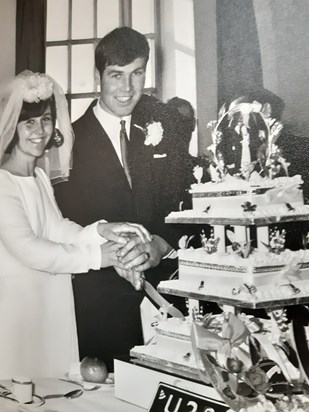 Lovely wedding cake!20210520 194416