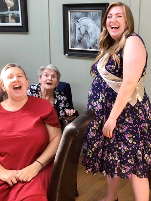 Mum with Rie and Grandaughter Amy 