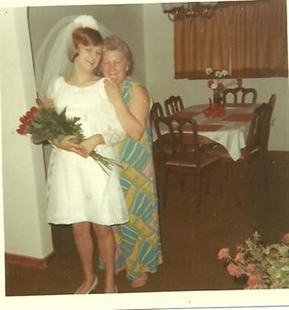 Linda and her mother Imogene