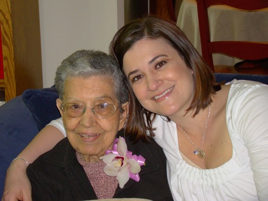 Grandma Yo & Niki 2010