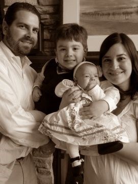 Jurjovec Family-Dan, Daniel, Ellie, & Niki-April 2011