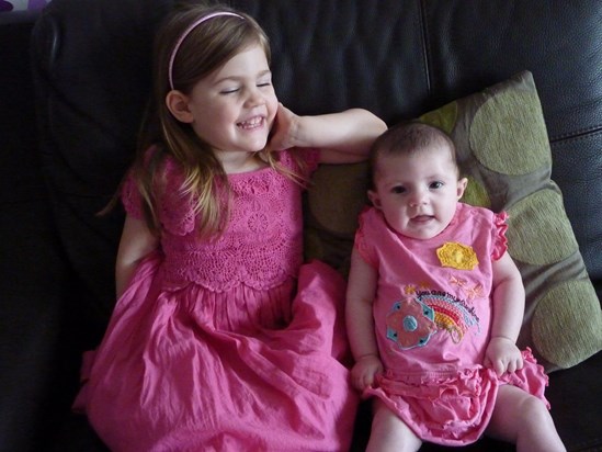 Francesa Lily & her delighted sister Alanna