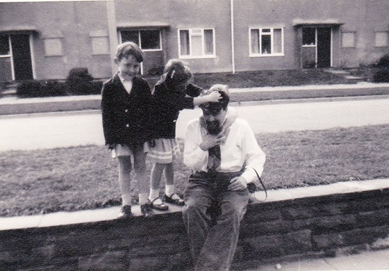 Len under attack in Pontnewydd, 1958.