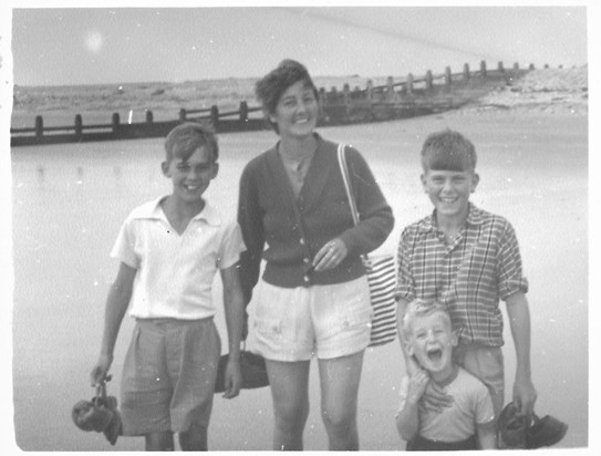 Mum, Mick and two mystery older boys at Brackelsham