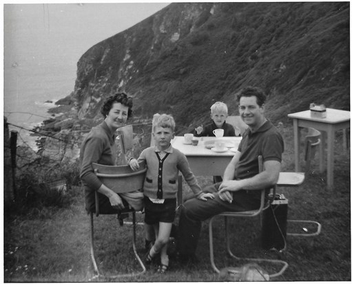 Illman Family Combe Martin 1965