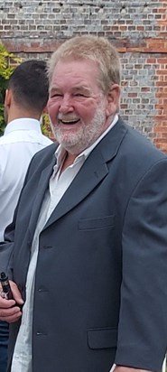 Alan Mitchell photo 1.jpg