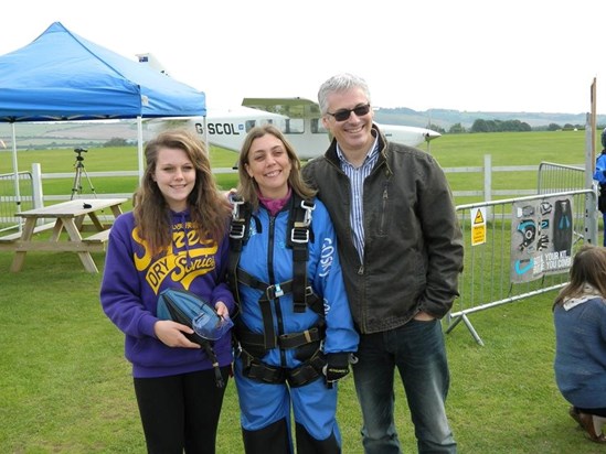 Amanda, Steve and Shona at Go Skydive