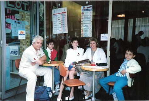 Dad, Androulla, Christine, Thea & Neofyto - Paris 1989