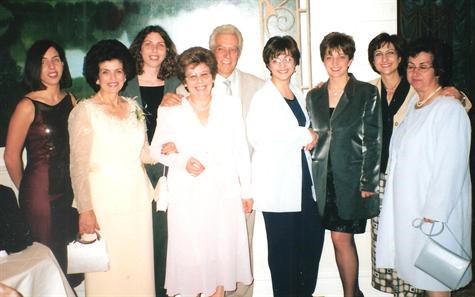 Androulla, Thea Georgoulla, Christine, Thea, Dad, Maria, Sof, Me & The Ellou-Michael  Vera's&Wedding