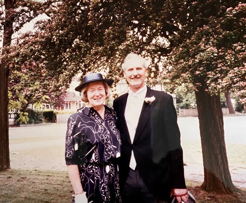 1989 Mum & Dad