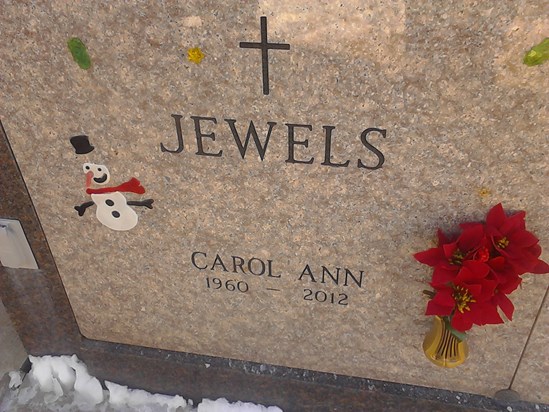 Christmas 2013-Carol's resting place