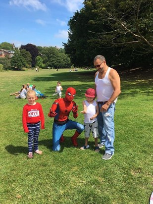 Spidey meeting Denny in the Park (Jun 2020)