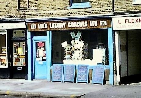 Lee's Luxury Coaches Ltd, 36 High Street, Barnet