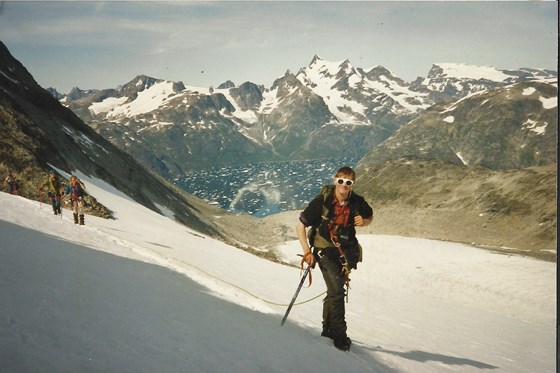 Cross-country skiing in Greenland