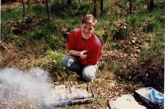 Break for a barbecue while hiking in France