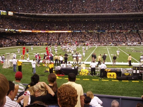 Opening of New Orleans super bowl after Hurricane Katrina, U2 and Green Day