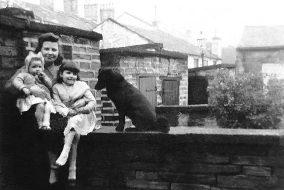 1960-Loved to be with her children