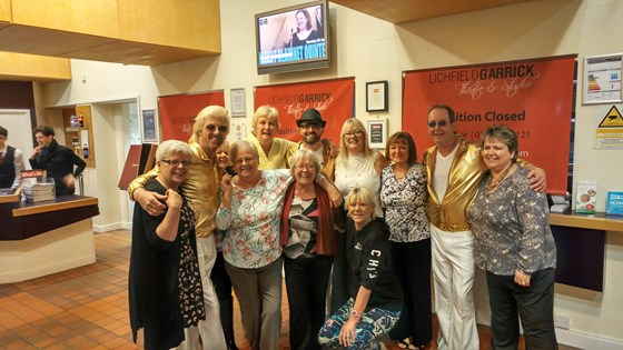 We met The Bee Gees! Al, Paula and me with our cousins & Aunties 12/5/17