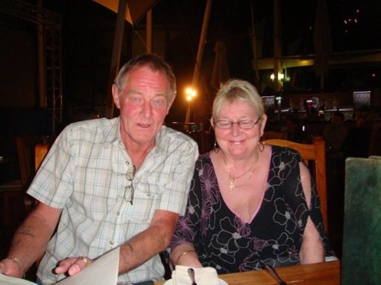 Keith and Mum in Dubai 2010