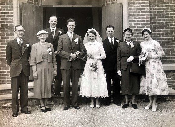 1956 - Mum & Dad Wedding - Family