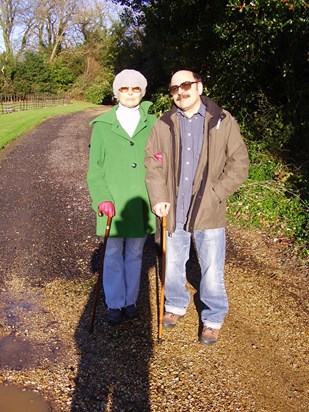 Roy and Alma walking round Emoshot Dec 2006