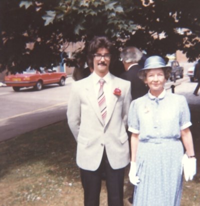 Mum and Pat 1984