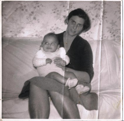 Mum and Shaun 1968