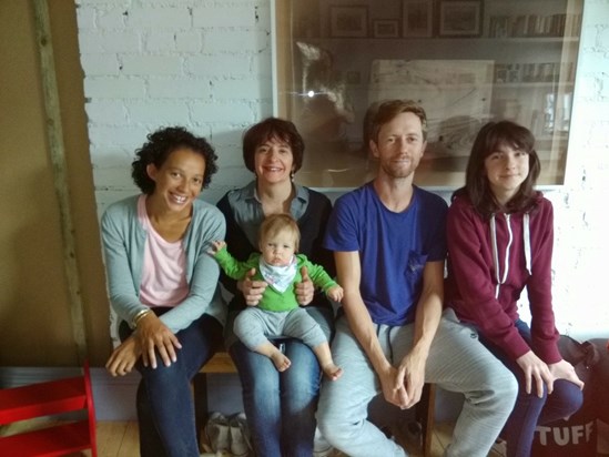Paul, Sara, Cécé with their aunt Valérie and cousin Lucile. London April 2015