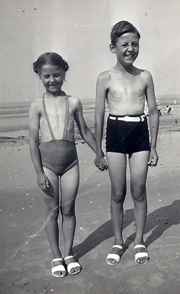 Tony and Gill - the early years in Spain