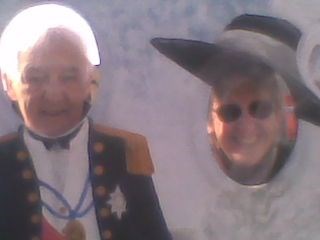 Tony and Terry mucking about at Chatham Dockyard