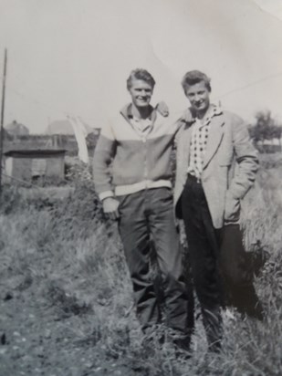 Bill with brother John at Lee-on-Solenf