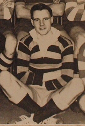 Early Dad in kit