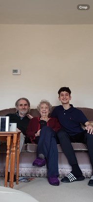 Cheddar 2019 Esmie with her son Nigel and great-grandson Leon