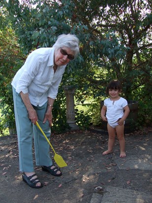 Swatting with Lucy, 2009