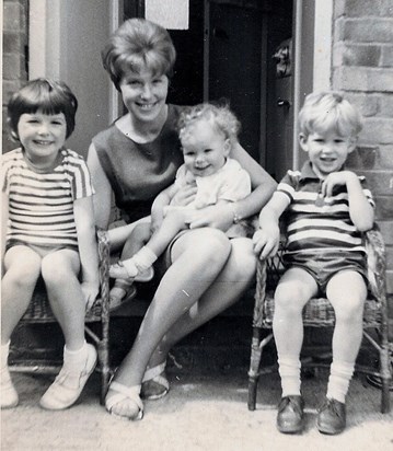 Pauline with Jane Mark and Tracey 1967