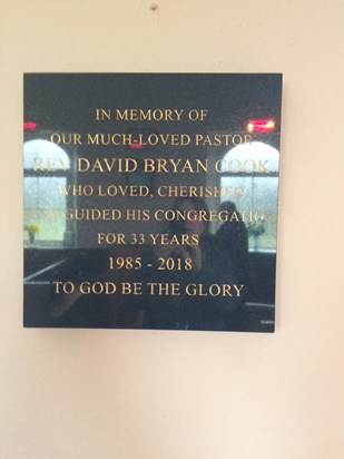 Memorial plaque