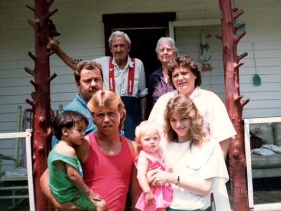 Jerry Charles, Jerry Paul, Sara, Karen, Dad, Mom, Reginald & Virginia In West Virginia