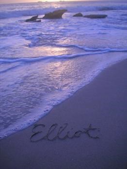 Elliot's name in sand