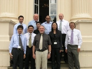 Jan with IOM3 colleagues and a Vietnamese delegation at the IOM3, London