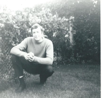 Dave aged around 19. Handsome isn't he?