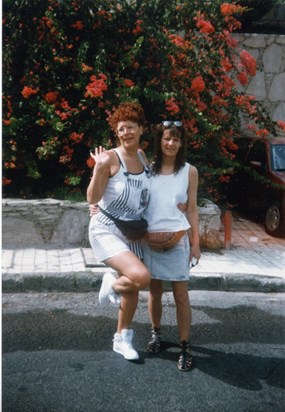 Dionne & Michelle Gran Canaria 1997