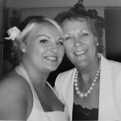 Happy birthday to the most amazing caring loving beautiful precious nanna !! Miss you always. Love you all around the world and back again . Love from your pumpkin . Xx