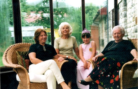 Brenda, Joy, Lottie and Marlene 2003