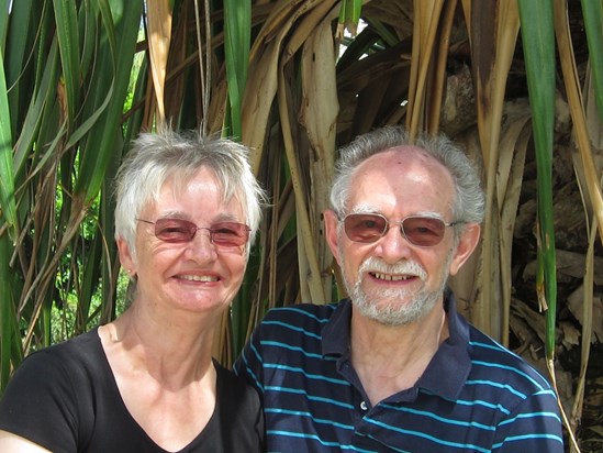 Ann & Dave, Noosa