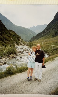 1988, Kloisters 