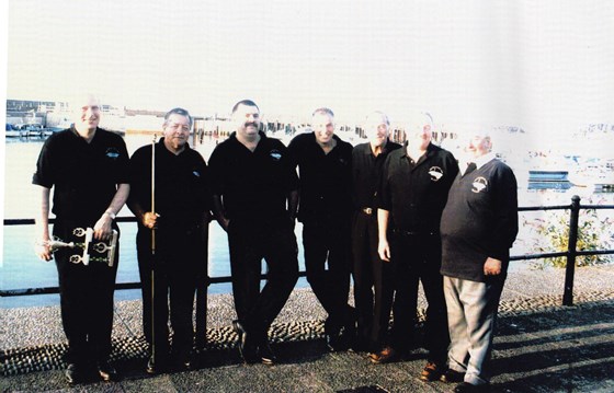 bob ( 3rd from left ) with pool team watchet015