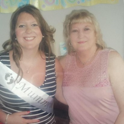Mummy and me at my babyshower