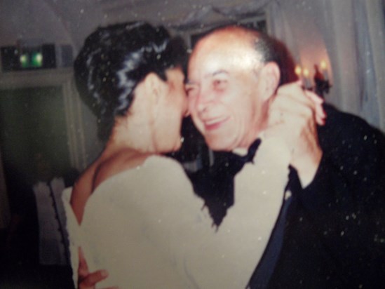 1994, Bobby and Edith's wedding, Happy first dance with my Papi