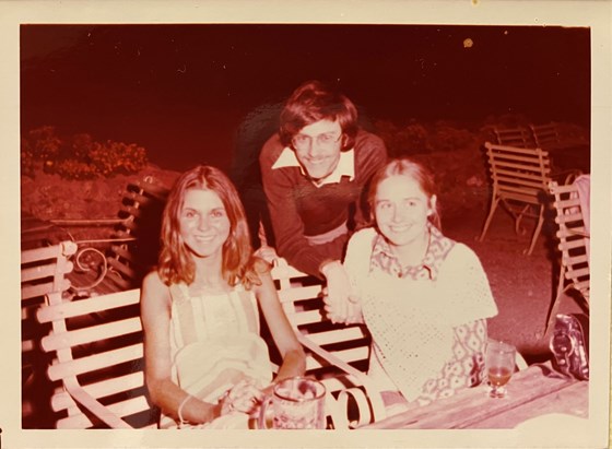 Sue, Mo and Ron in Jersey 1975